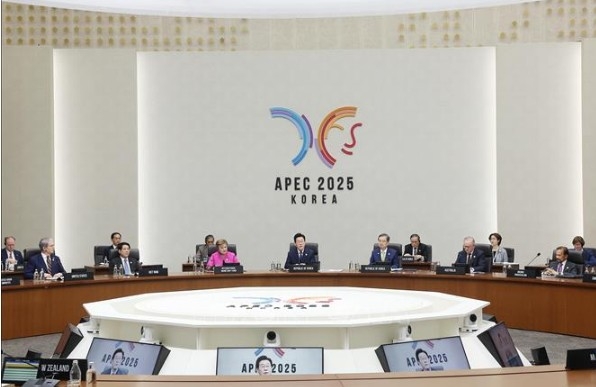 Vietnam calls for stronger connectivity and resilience at APEC Economic Leaders’ Meeting
